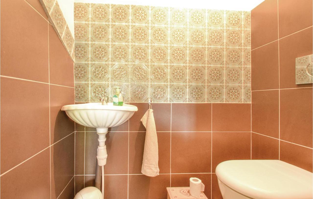 Lovely Home In Charritte De Bas With Wifi Экстерьер фото